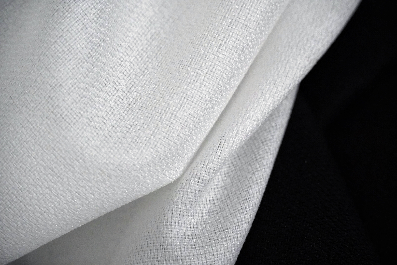 Water Jet Woven Interlining White