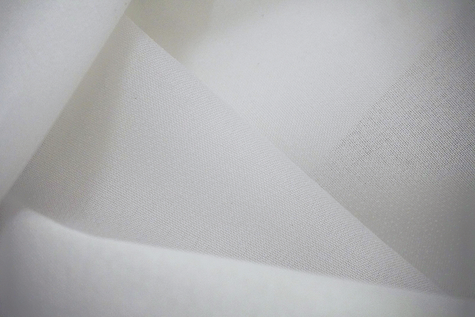 Water Jet Woven Interlining White